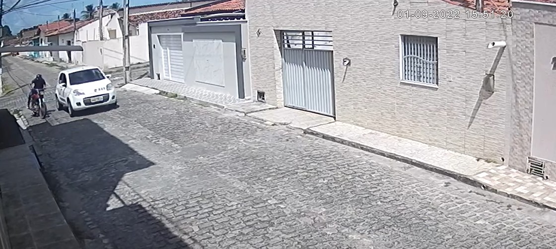 VÍDEO: Criminosos roubam veículos em Parnamirim, mas não conseguem ir longe; entenda