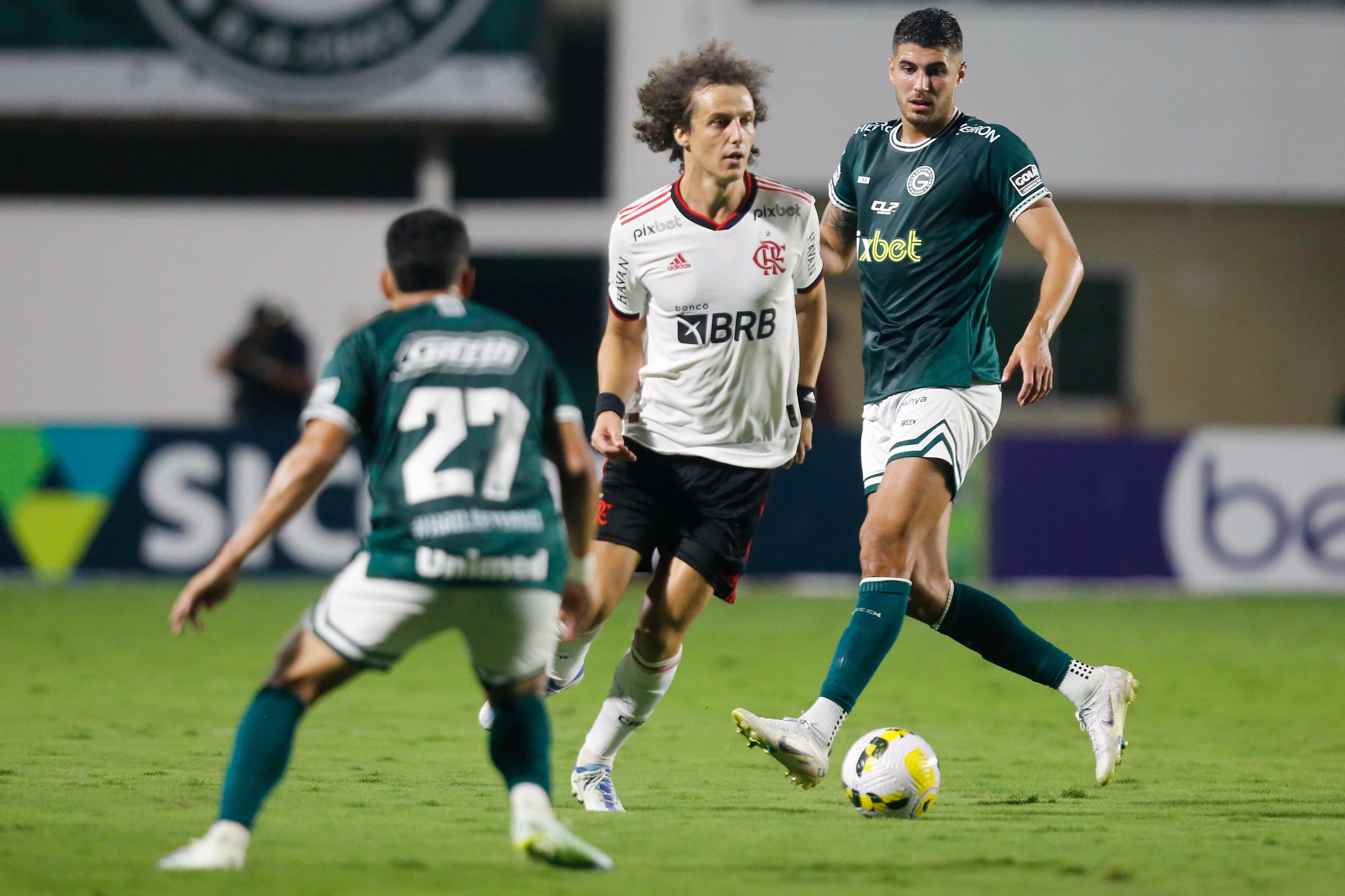 Fla tropeça e Palmeiras abre vantagem; veja classificação do Brasileirão