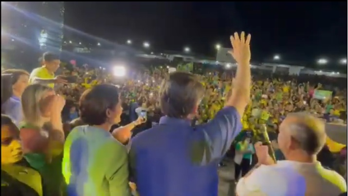 VÍDEO: Multidão participa de evento com a presença de Bolsonaro e Michelle em Natal