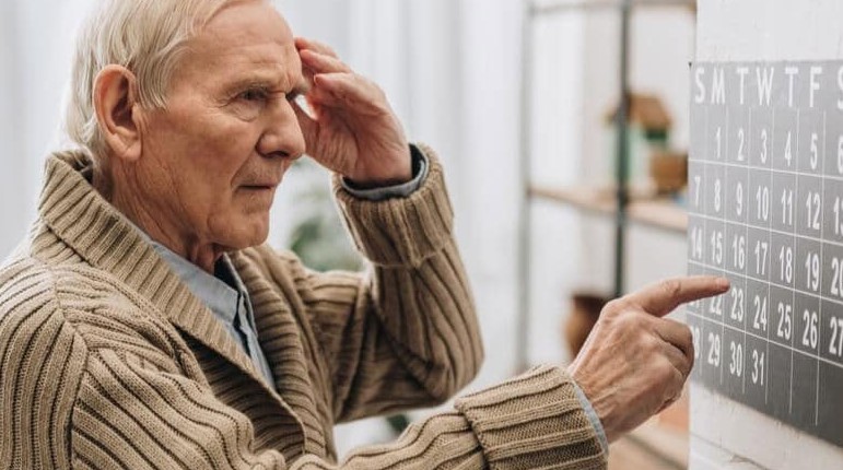 Alzheimer: como exercícios físicos e sono ajudam a prevenir a doença?