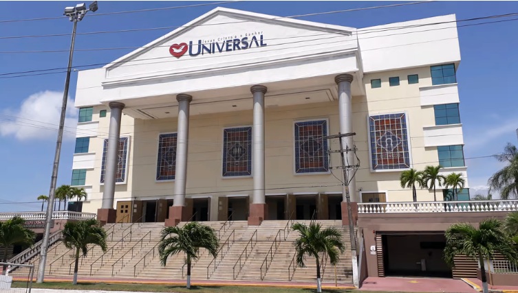 Igreja Universal convoca 'jejum' de notícias em período eleitoral