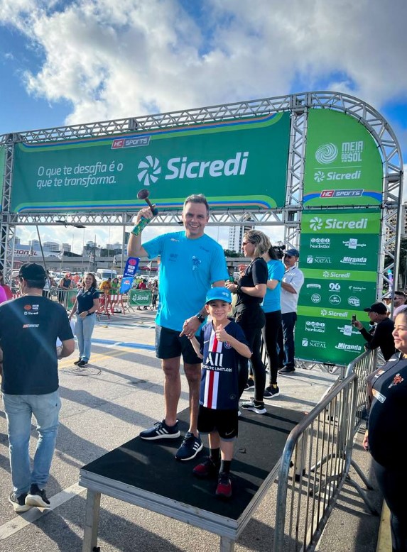 Vereador Aldo Clemente dá a largada na Meia Maratona do Sol