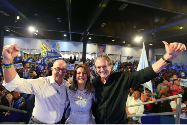 Candidata a presidente paralisa campanha por falta de dinheiro