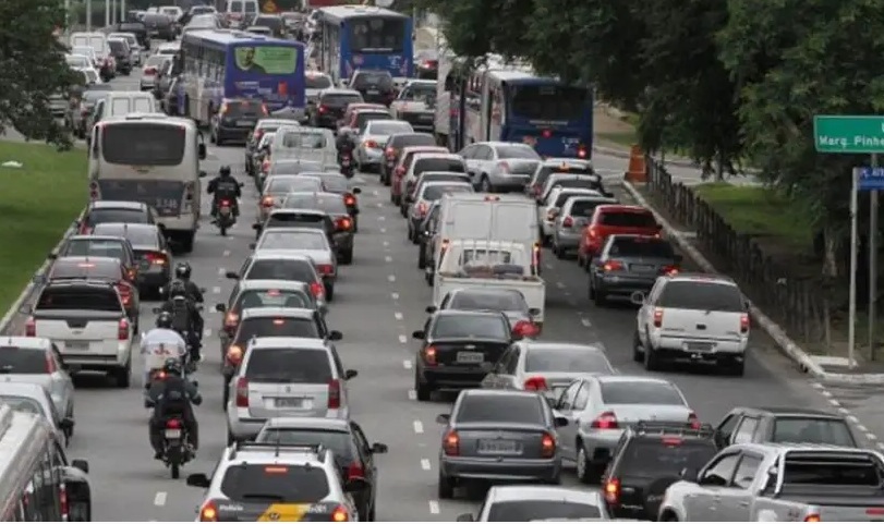 Motorista sem multa há um ano terá descontos; confira