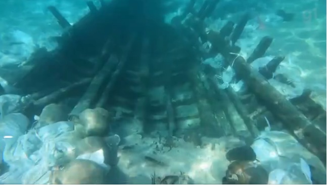 VÍDEO: Navio naufragado há 1200 anos é encontrado na costa de Israel