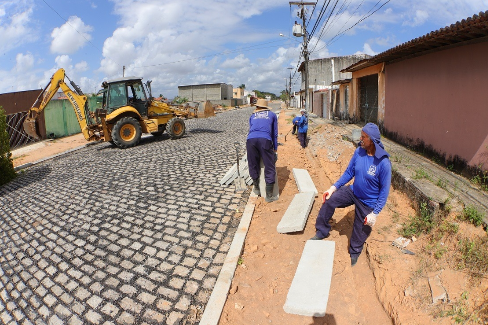 Obras da Prefeitura de Natal no bairro Planalto chegam a 80% de execução