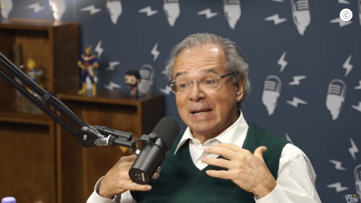 VÍDEO: “Não prestem atenção nas narrativas políticas, observem os fatos”, diz Guedes sobre economia brasileira