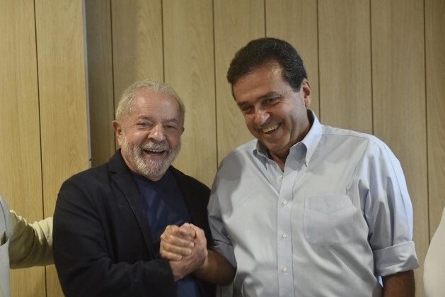 VÍDEO: Carlos Eduardo afirma que "candidatura de Ciro Gomes não vingou" e defende voto em Lula