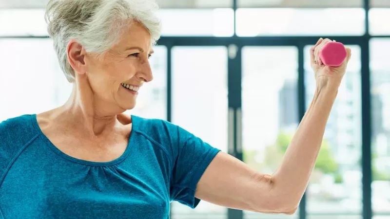 Musculação pode aumentar expectativa de vida, indica estudo