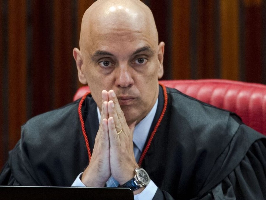 Alexandre de Moraes pede paz, segurança e consciência nas eleições de domingo