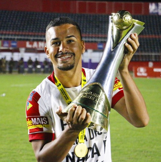 América renova com Téssio, autor do gol do acesso à Série C, para 2023