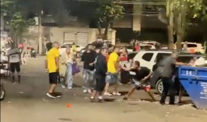 VÍDEO: Apoiadores de Lula e Bolsonaro se envolvem em briga generalizada; ASSISTA