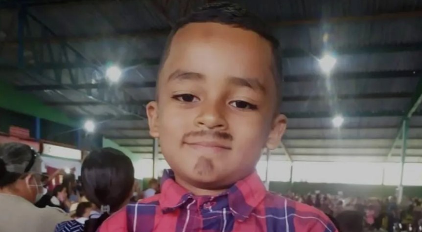 Menino de 8 anos morre após ser atropelado por ônibus escolar no Agreste de Pernambuco
