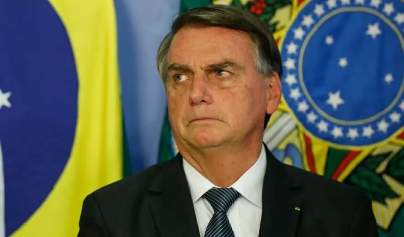 Bolsonaro reage após nova pesquisa Ipec: "Recomeçou a palhaçada"