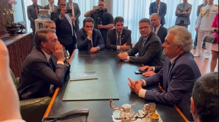 Caiado oficializa apoio a Jair Bolsonaro, junto a governadores de quatro estados