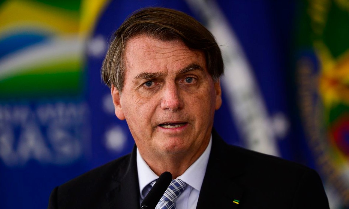 TSE manda PT tirar do ar vídeo que liga Bolsonaro a canibalismo