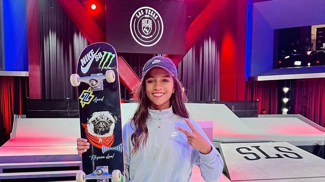 Rayssa Leal fatura título na etapa Las Vegas da Liga Mundial de skate