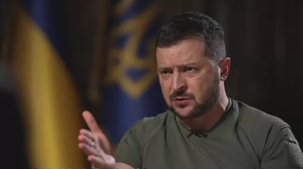 Rússia começa a 'se preparar' para guerra nuclear, diz Zelensky à BBC