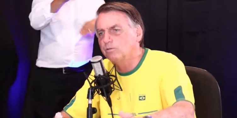 ‘Para criticar o PT não precisa de fake news, é só falar a verdade’, diz Bolsonaro