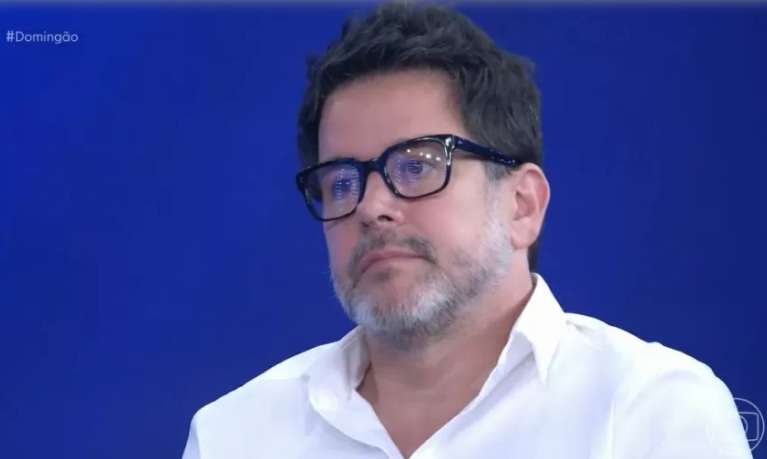 VÍDEO: Murilo Benício revê duas ex-mulheres no 'Domingão ' e público aponta climão