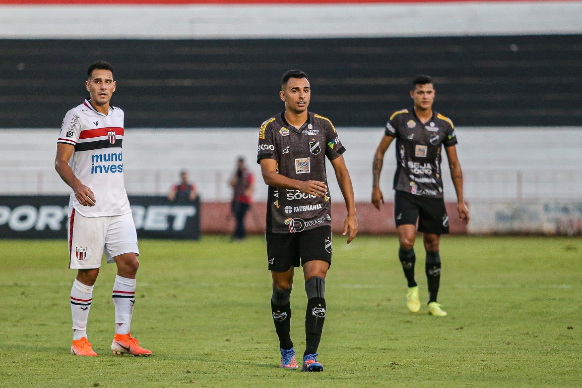 Guilherme Nunes e Thalys são os primeiros jogadores a deixar o ABC