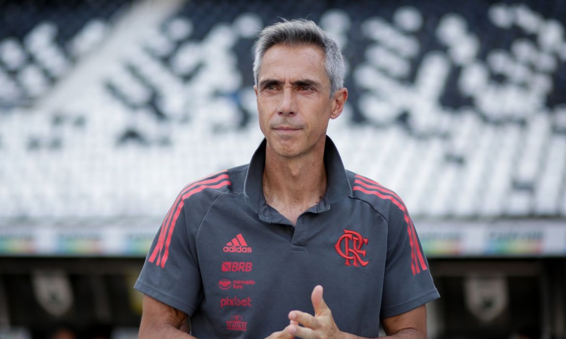 Após vexame na Champions, Juventus monitora Paulo Sousa, ex-Flamengo