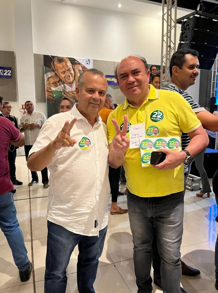 Prefeito Rogério Couro Fino declara apoio a Bolsonaro e recebe elogio da classe política: “Coerência”