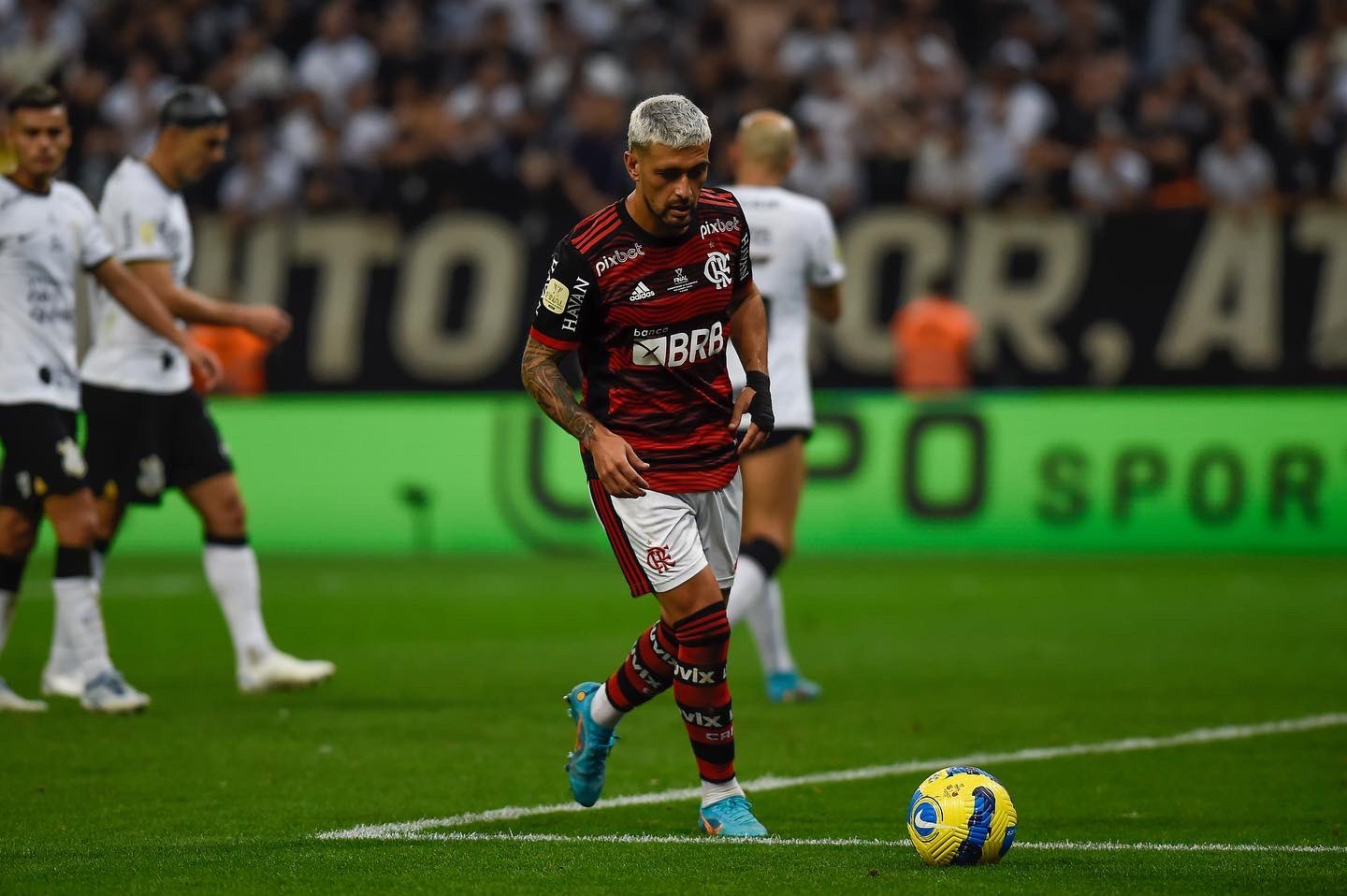 VÍDEO: Após empate, Fla e Corinthians decidem título da Copa do Brasil no RJ; veja melhores momentos