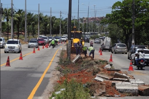 Nova etapa da obra na Av. Felizardo Moura não foi iniciada por problemas na entrega de material