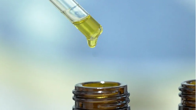 Conselho Federal de Medicina muda resolução que orienta médicos e restringe uso de canabidiol