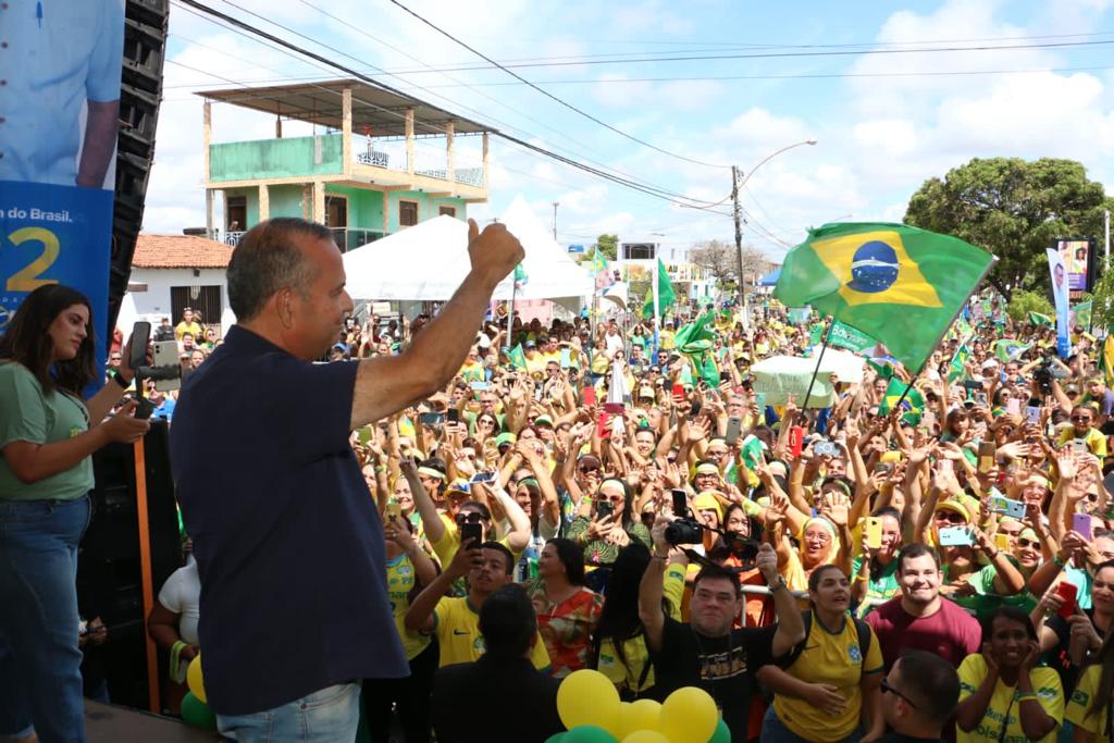 Multidão participa de Encontro das Mulheres com Michelle Bolsonaro em Natal