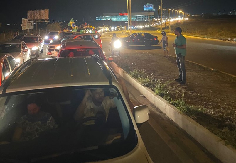 Carreata em Mossoró reúne multidão de apoiadores de Bolsonaro