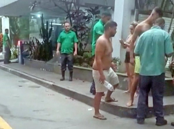 VÍDEO: Mulher flagra frentista a filmando ao usar o banheiro e homem é demitido