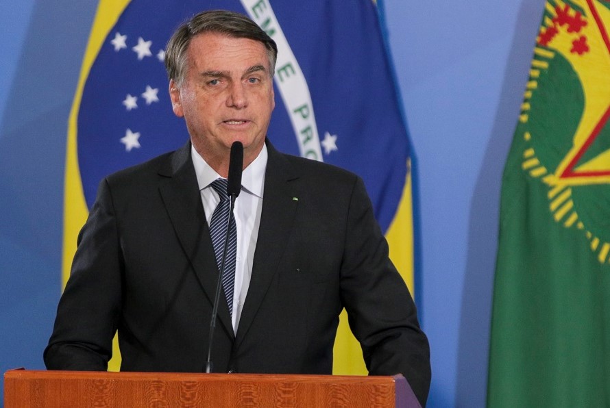 Bolsonaro diz que Tarcísio deve se preocupar com segurança após tiroteio em SP