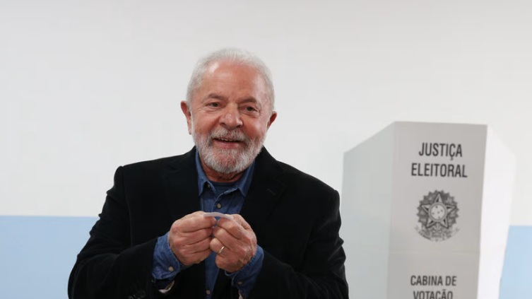 "Estamos vendo uma direita raivosa ganhar espaço", diz Lula