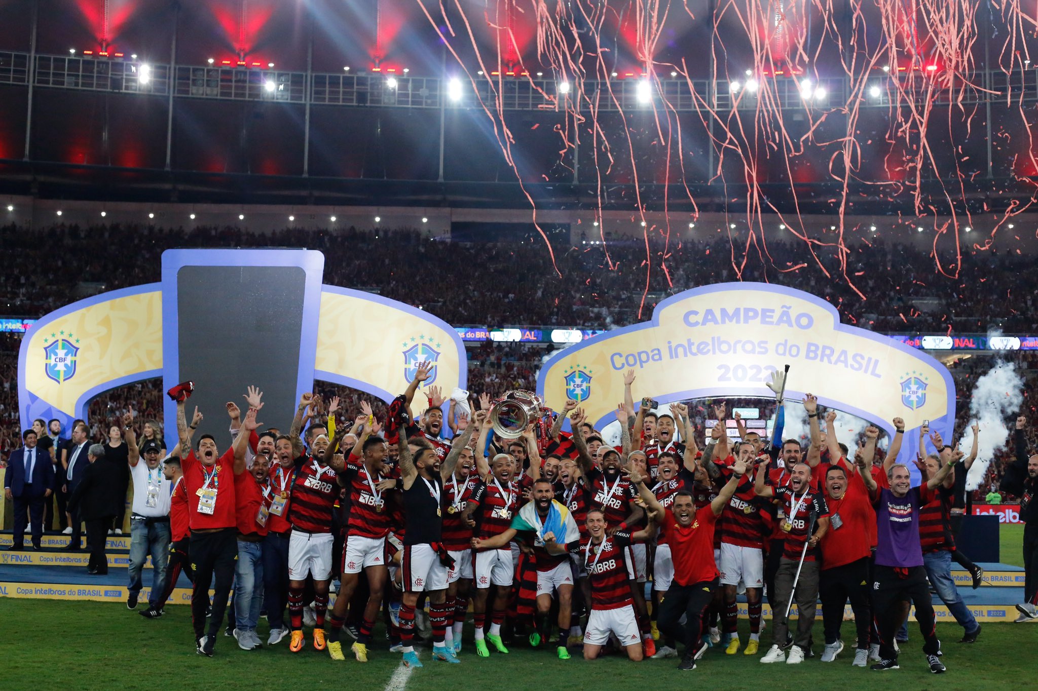 VÍDEO: Flamengo vence Corinthians nos pênaltis e é tetracampeão da Copa do Brasil; veja os gols