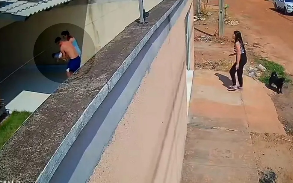 VÍDEO: Bombeiro de folga salva bebê de 16 dias de vida que se engasgou com leite após avó pedir ajuda