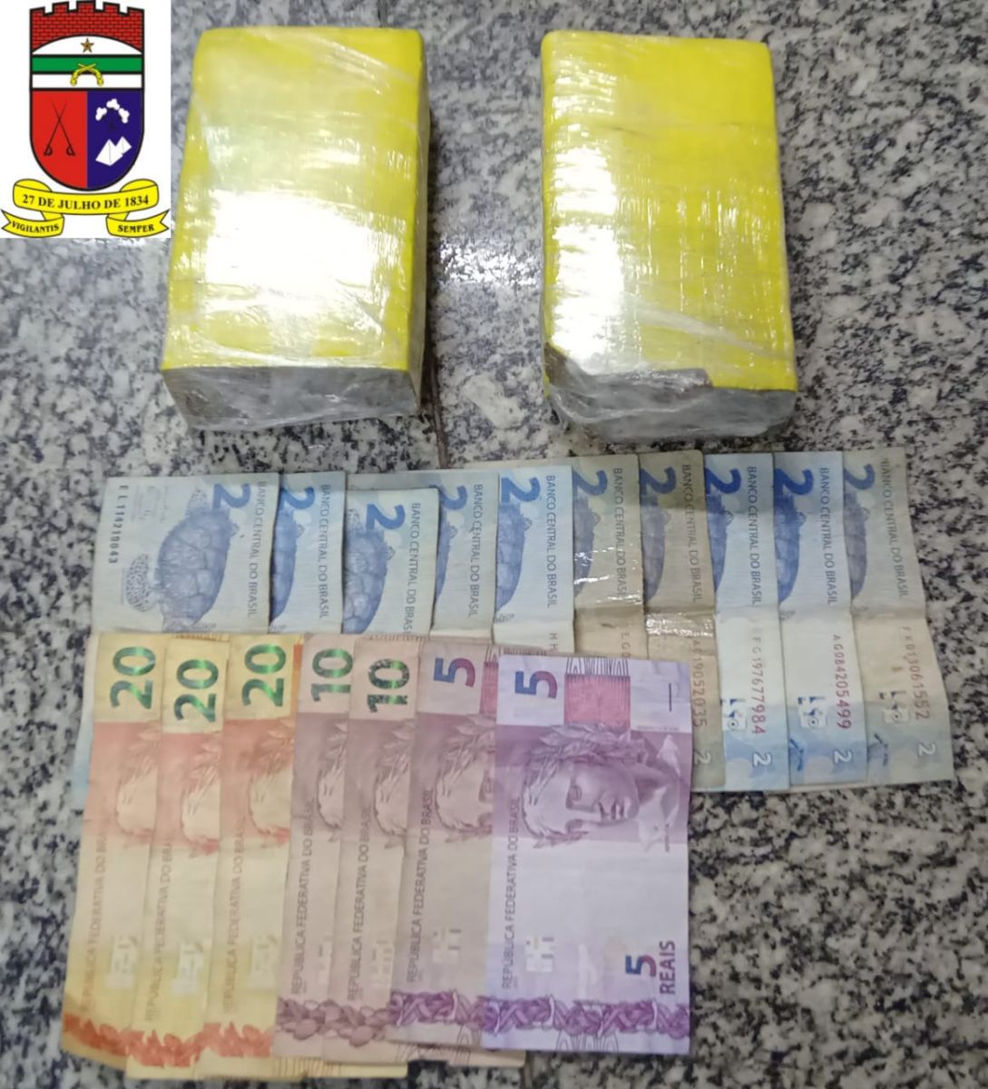 PM apreende tabletes de maconha e dinheiro no RN