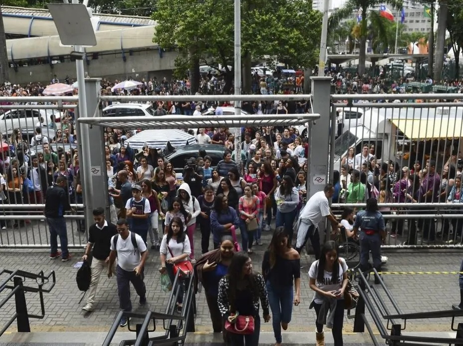 Locais das provas do Enem são divulgados; candidatos relatam instabilidade no site do Inep