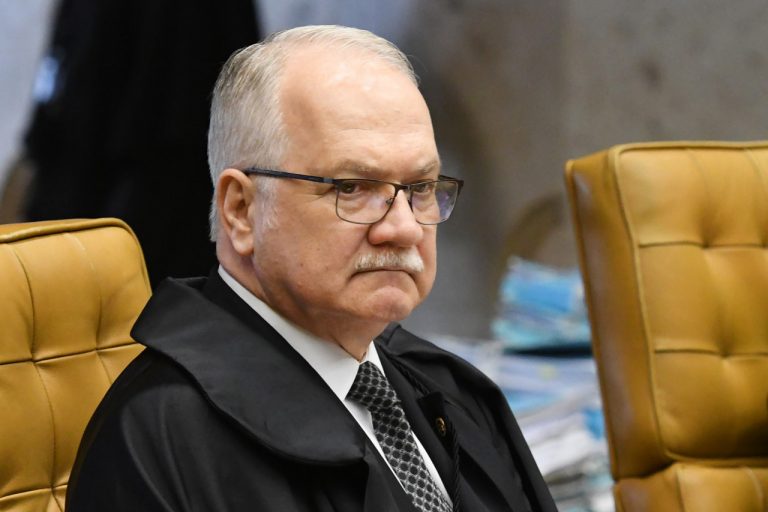 Relator é contra ação da PGR para barrar resolução do TSE sobre fake news