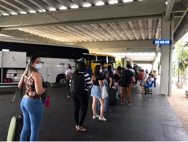 Emissão de passagens gratuitas para eleitores começa nesta terça; saiba como retirar