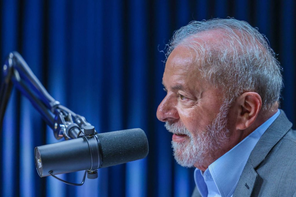 Lideranças do PT sugeriram nova Constituinte para plano de governo de Lula