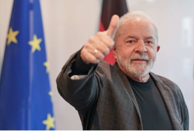 Lula tem apoio de 11 governadores eleitos