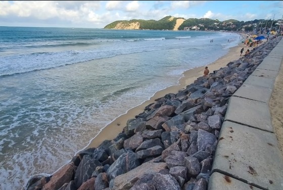 Idema autoriza instalação de canteiro para obras do enrocamento de Ponta Negra