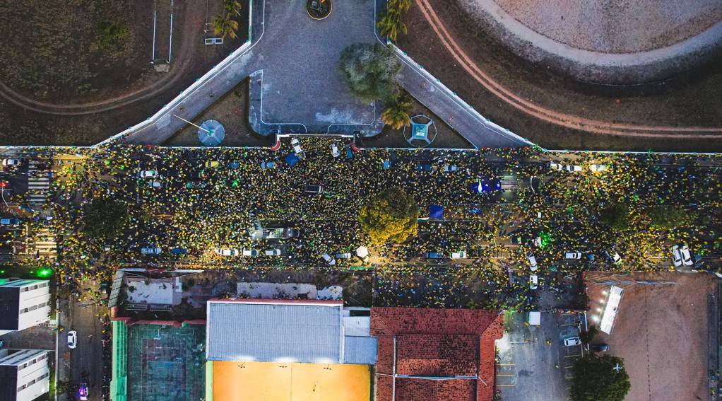 VÍDEO: Imagens aéreas mostram multidão em protesto contra Lula em Natal; ASSISTA