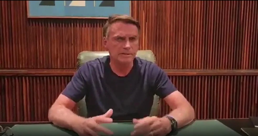 VÍDEO: Bolsonaro se pronuncia sobre protestos pelo País