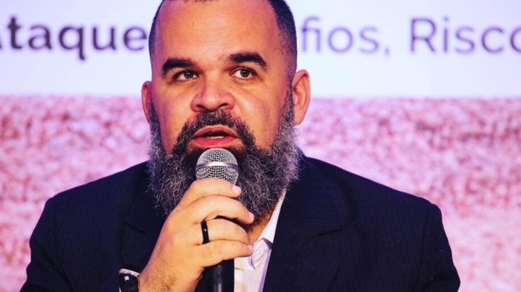 Professor da UFRN acusado de assédio divulga nota: "Punição administrativa que recebi foi adequada"