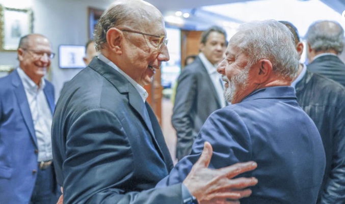 Meirelles nega ter sido convidado para assumir Fazenda