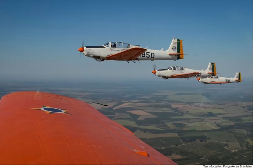 Local onde aeronave da FAB desapareceu é de mata fechada