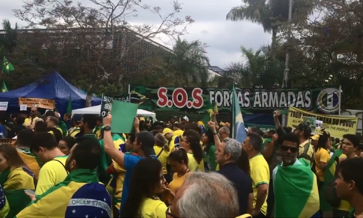 Forças Armadas reafirmam apoio à democracia e dizem que manifestações são legítimas, mas condenam excessos